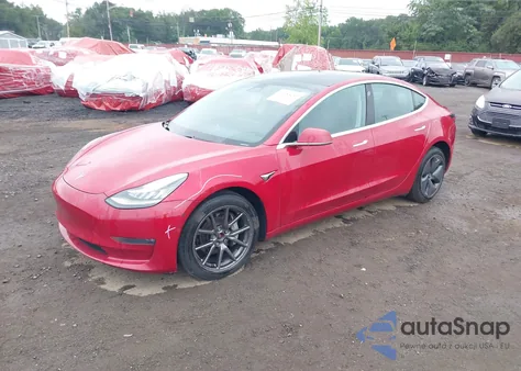 2020 Tesla Model 3 Performance Dual Motor All-Wheel Drive z USA, uszkodzony, nr VIN 5YJ3E1EC3LF586416